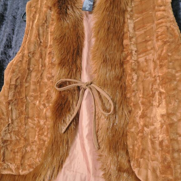 Blanc Noir Faux Fur Vest Brown Lined Outerwear Medium Tie Chenille Fuzzy Soft M - Picture 3 of 11